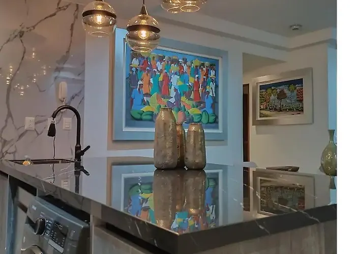 Luxury With Amazing Pool, Gym, Sauna, Wifi Apartment *